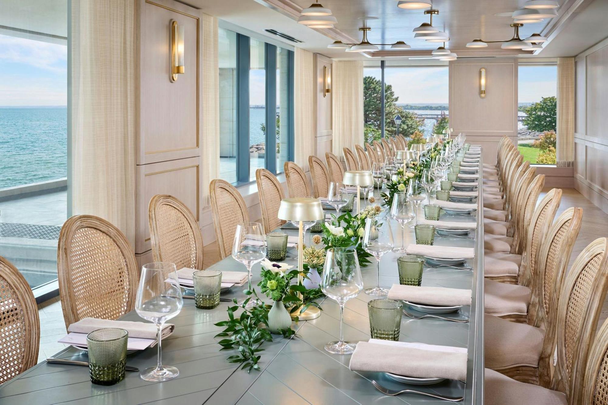 The Pearle Hotel & Spa, Autograph Collection Burlington Extérieur photo